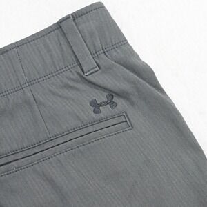 Under Armour Golf Pants Mens Size 30 x 32 Gray Loose Performance Flat Front